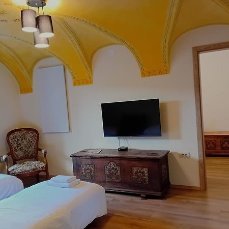 Vila Radolca Apartments & Rooms ราโดว์ลิตซา ภายนอก รูปภาพ