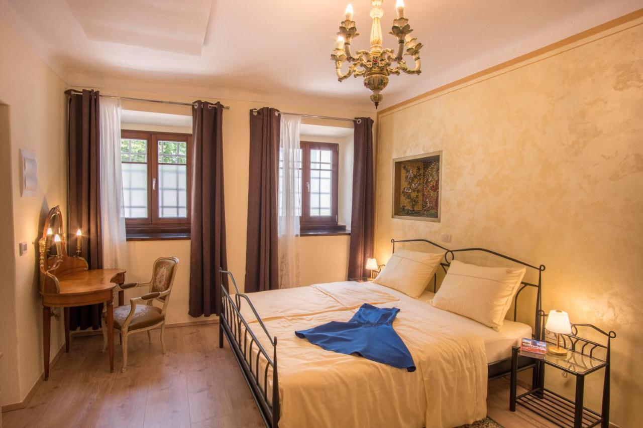 Vila Radolca Apartments & Rooms ราโดว์ลิตซา ภายนอก รูปภาพ